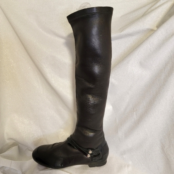 CHANEL Black Lambskin Riding Style Boots 36 - Picture 3 of 10